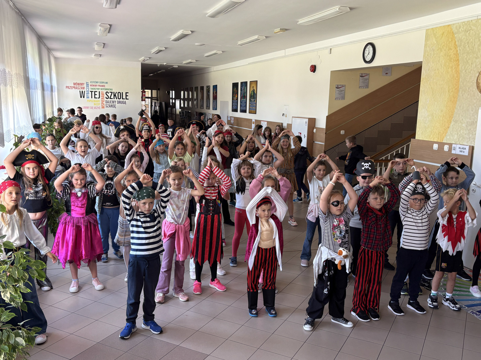 101-20260930_093751168_iOS